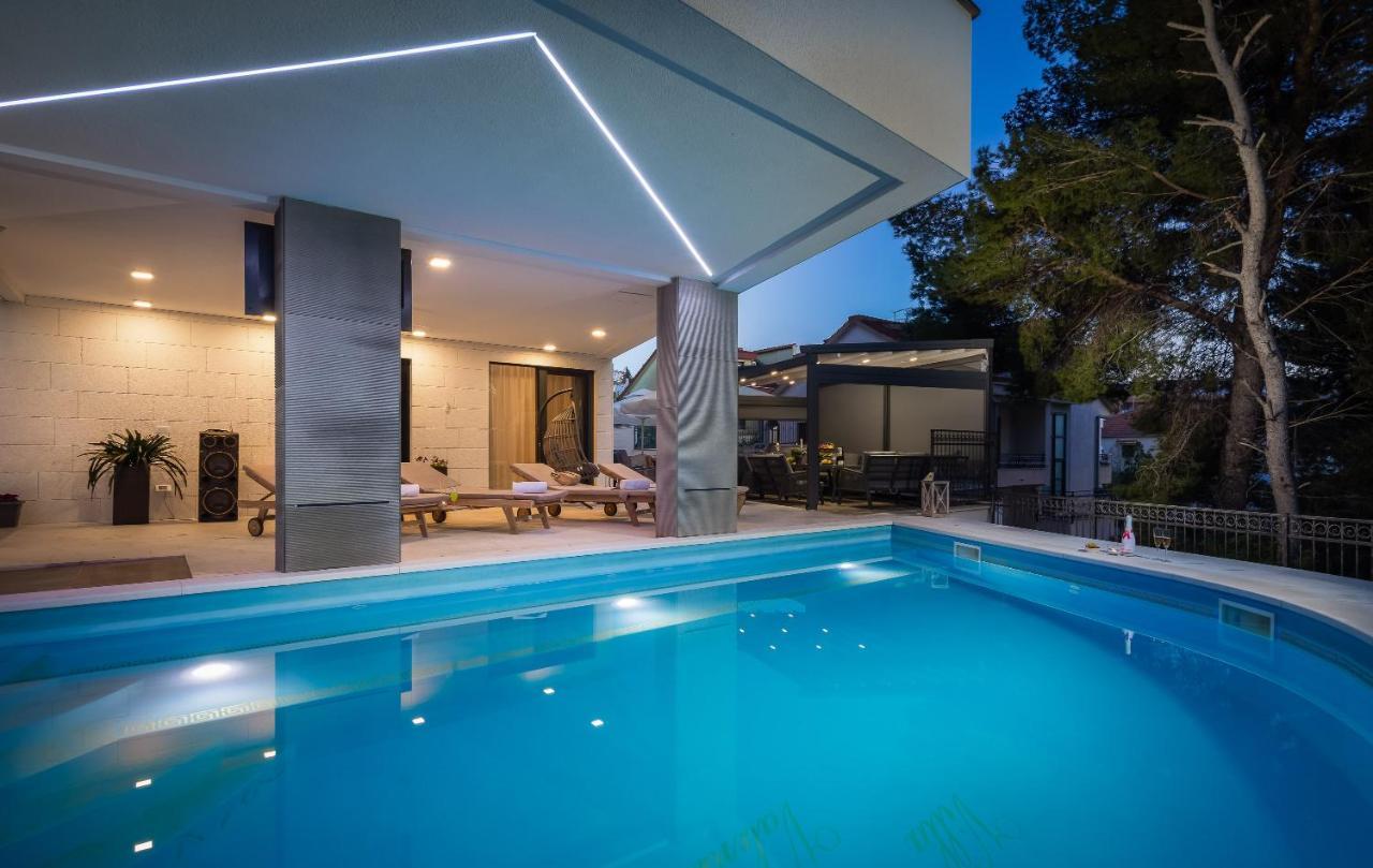 טרוגיר Beach Villa Valentina מראה חיצוני תמונה